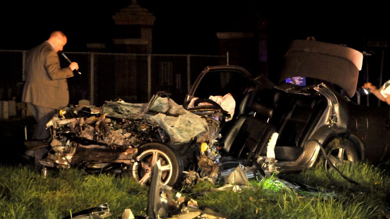 Wrongway driver critical after Melville crash Newsday