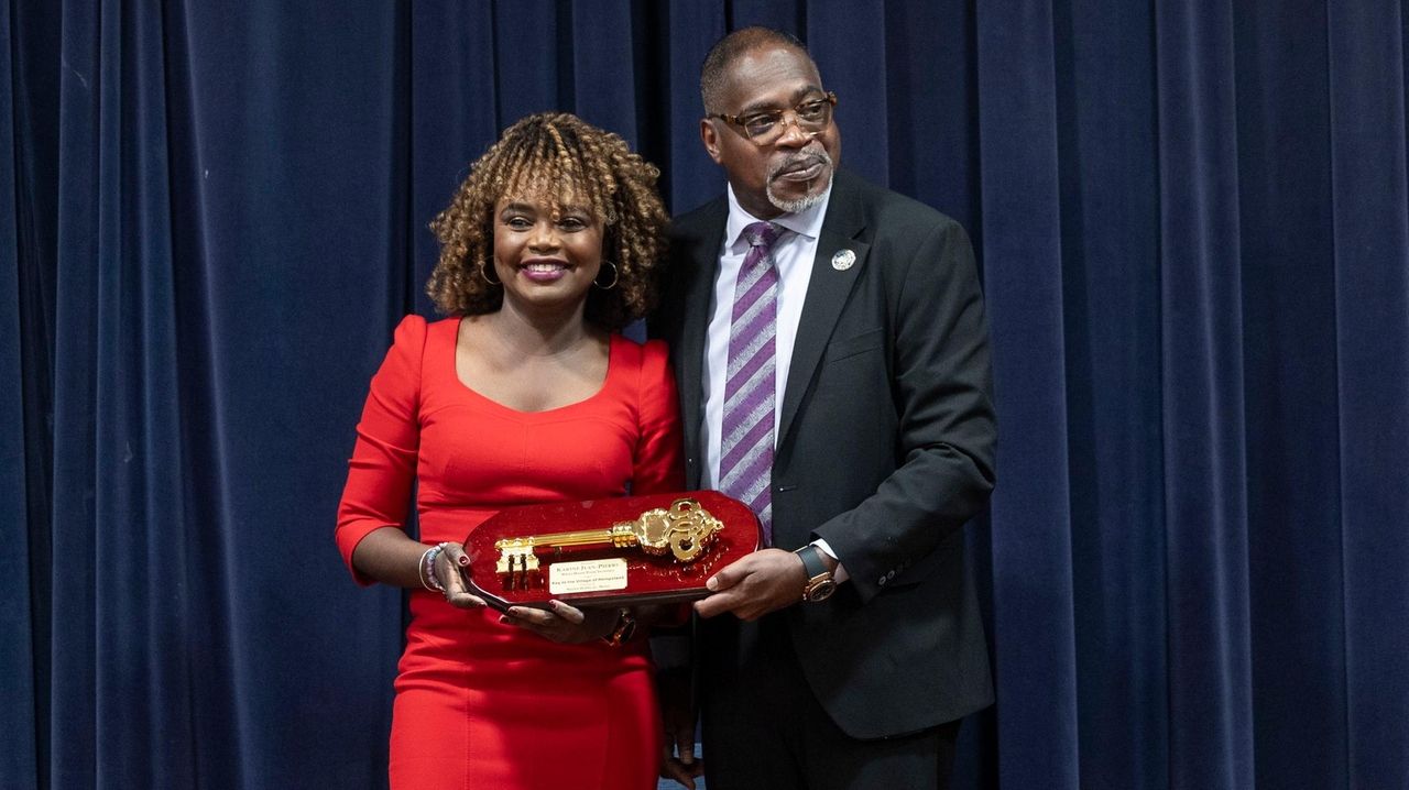 Karine Jean-Pierre, Biden press secretary, formerly of Hempstead, gets key to the village 