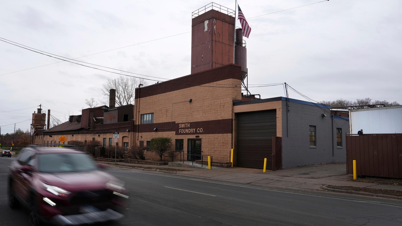 Minnesota agency had data on iron foundry's pollution violations but failed to act, report says - Vimarsana News