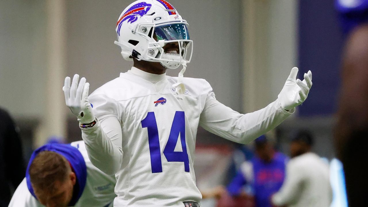 Diggs returns to practice with Bills coach McDermott saying