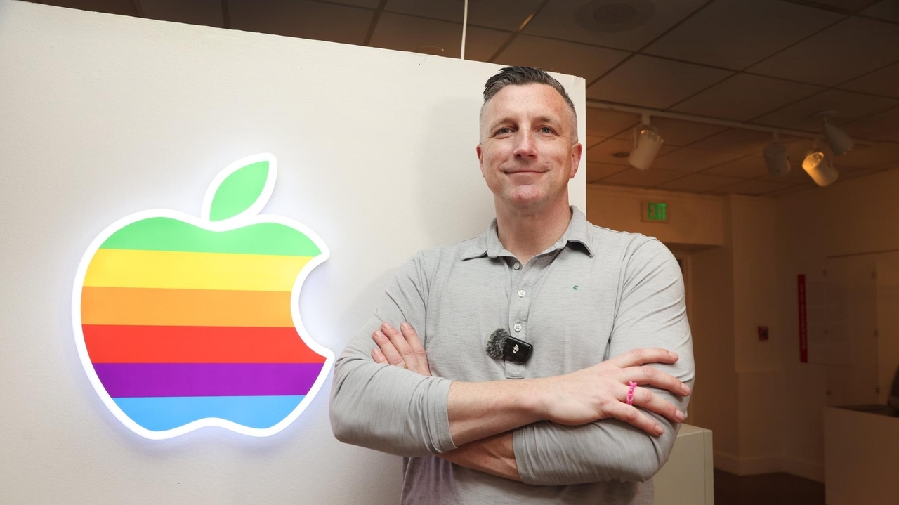 ’50 Years of Apple’ is a juicy exhibit at Long Island Museum