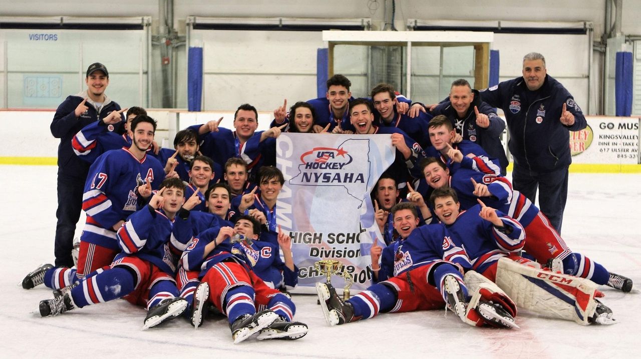 SmithtownHauppauge to play in national ice hockey championships Newsday