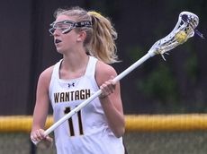 Wantagh's Cerasi seals win over Syosset with late draw control