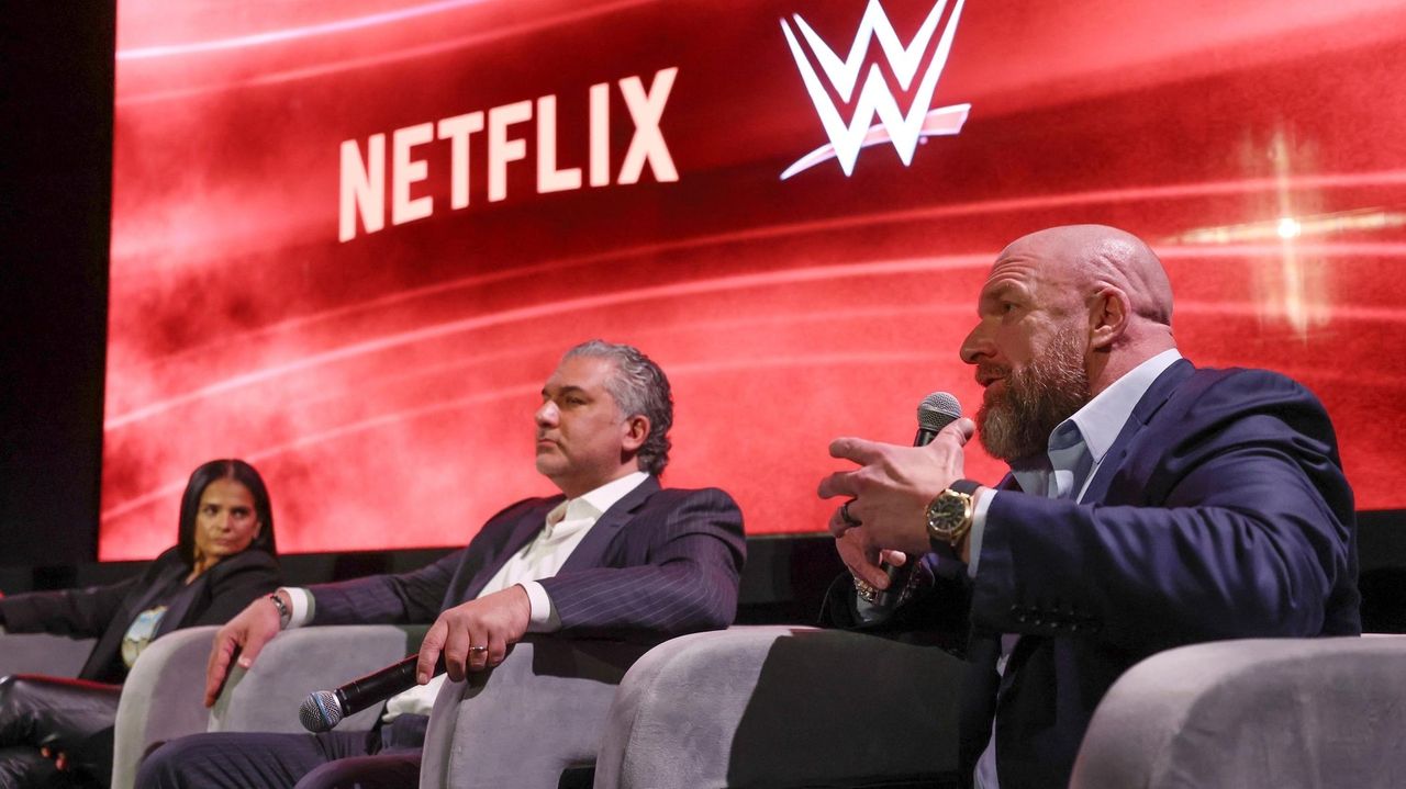 WWE's 'Monday Night RAW' Netflix debut averages 2.6M households in US