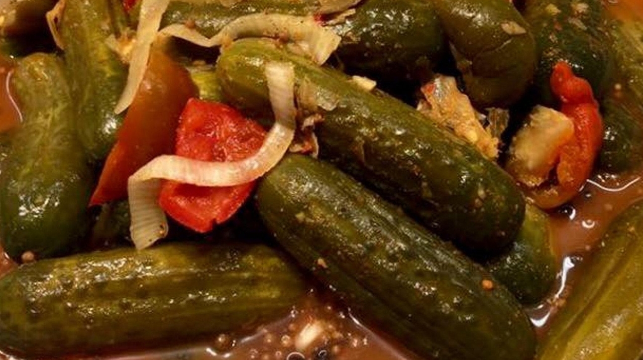 Celebrate National Pickle Day With The Pickle People In West Hempstead