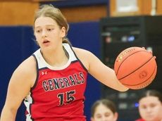 Campbell, Nicolini have MacArthur girls basketball team on cruise control