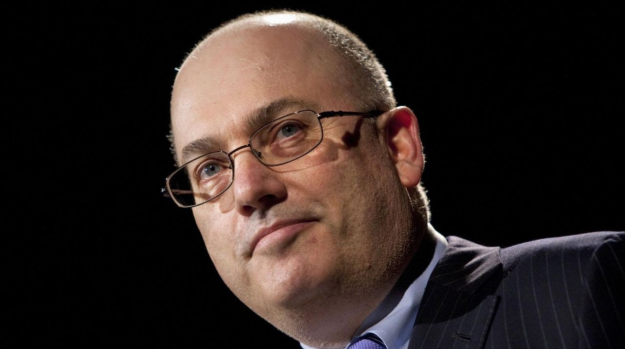 New York Mets fans anticipatory as owner Steve Cohen to hold