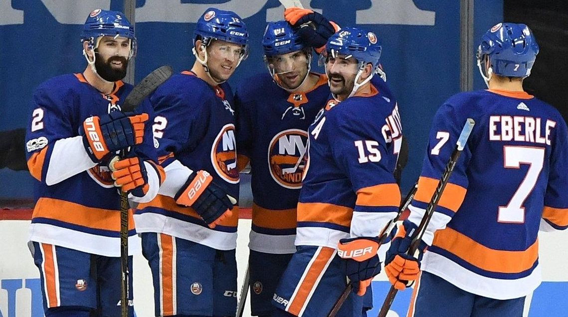 Isles Win On John Tavares’ Strong Effort That Leads To Josh Bailey’s ...