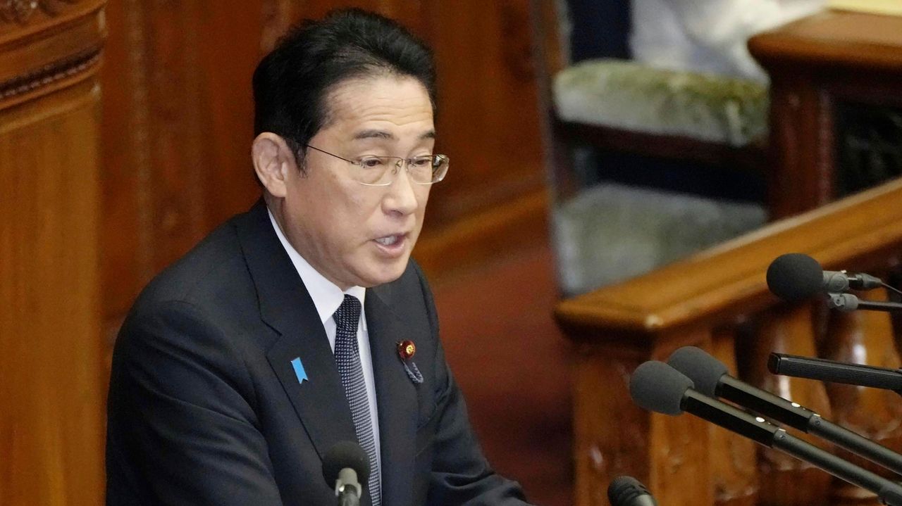 Japan's Prime Minister Kishida Plans An Income Tax Cut For Households ...