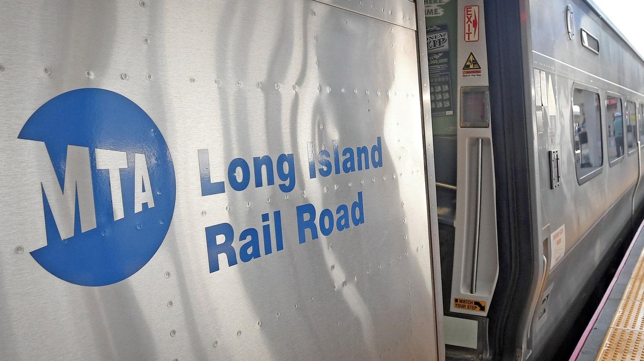 LIRR signal problem resolved, delays end on Huntington/Port Jefferson