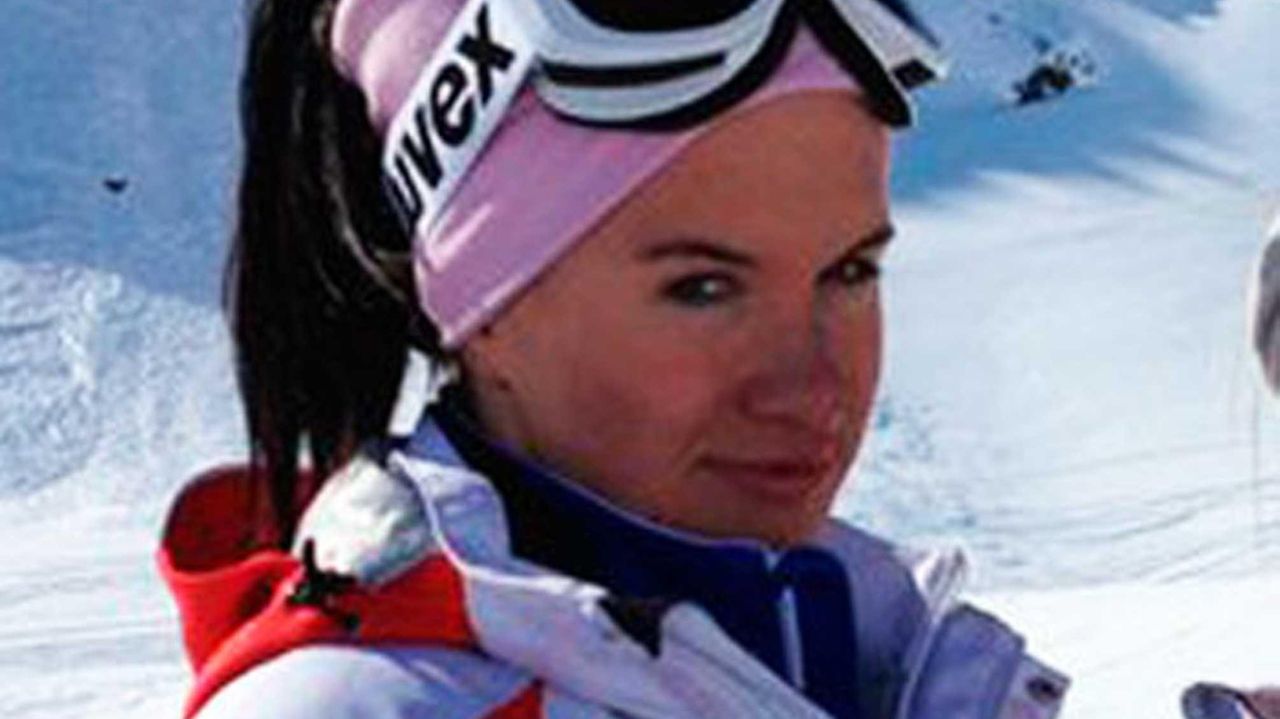 Maria Komissarova of Russia fractures spine following Sochi training