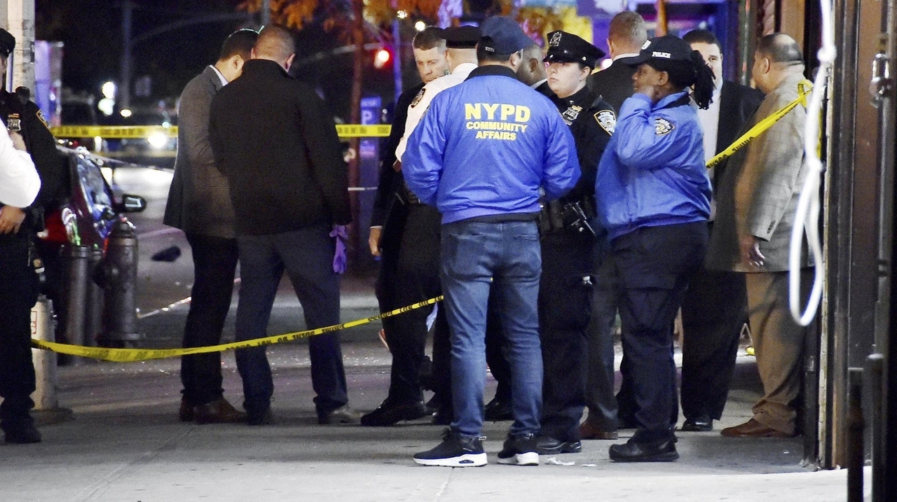 NYPD: Officer fatally shoots man who attacked him in Brooklyn nail ...
