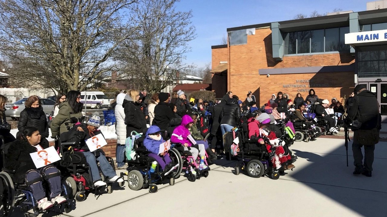 State should restore funding for special schools - Vimarsana News