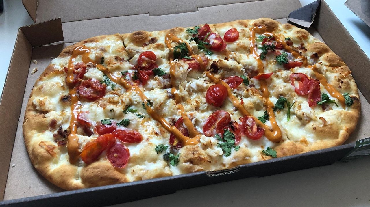 Food critic tries Panera Bread's new line of flatbread pizza Newsday