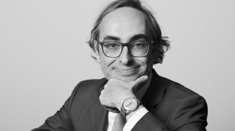 Gary Shteyngart, author of "Lake Success" (Random House, September 2018)