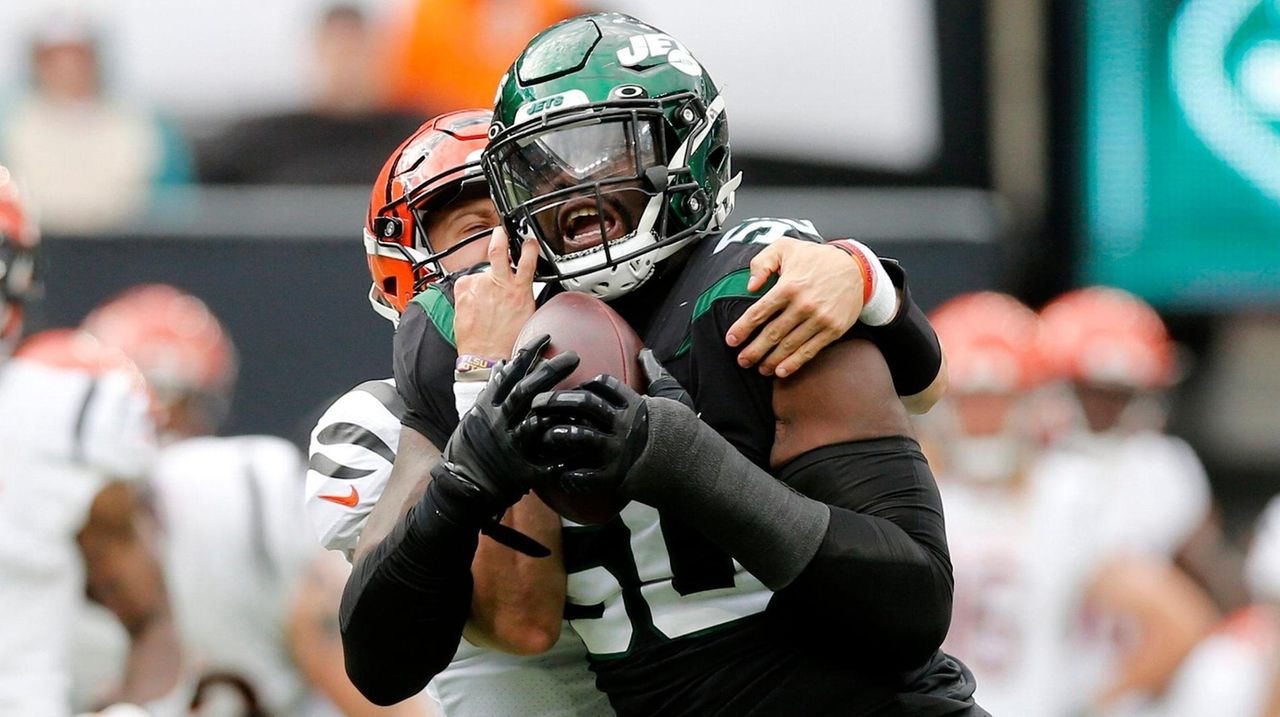 Jets Defensive Highlights vs. Bengals: Goal Line Stand Early, Shaq Lawson  INT Late