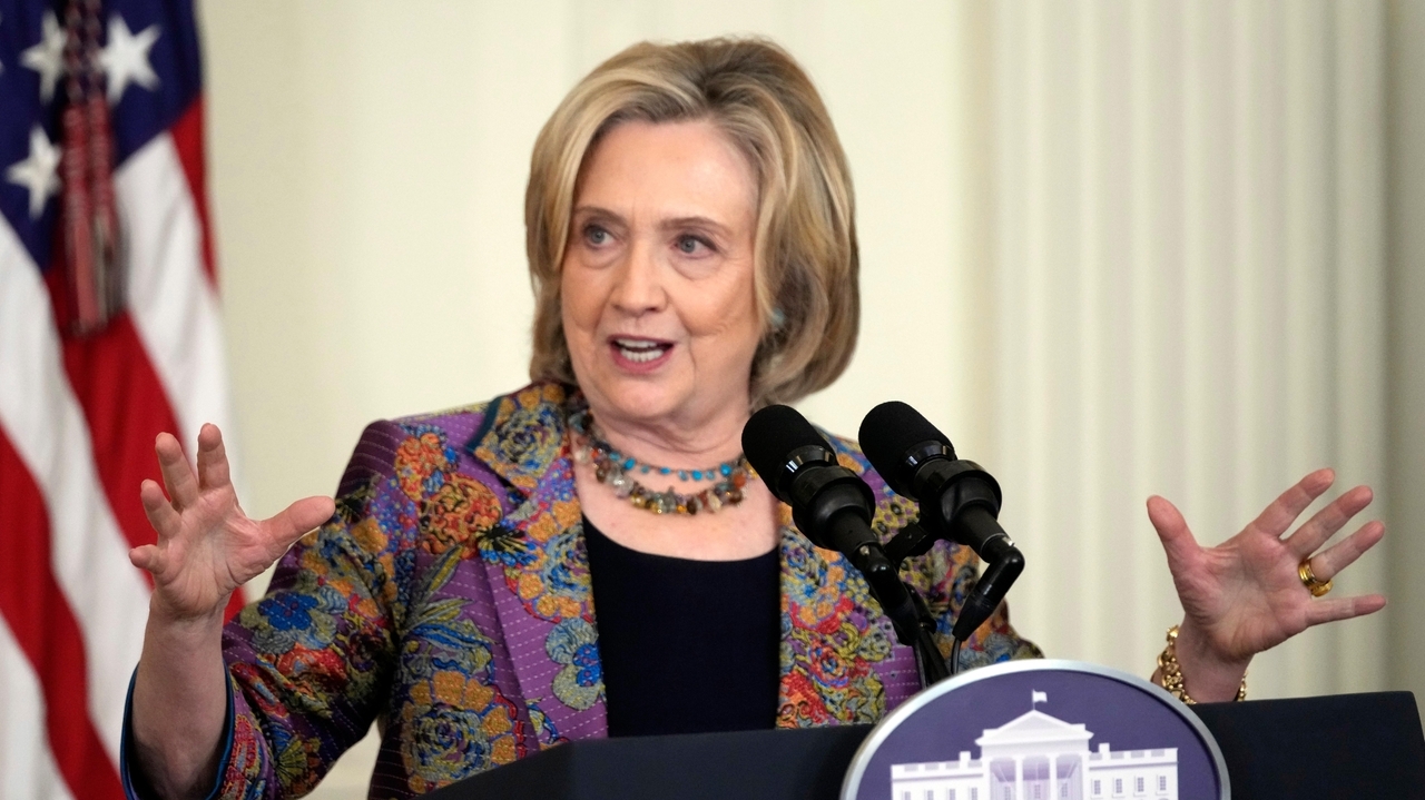 Hillary Clinton joins Jill Biden at the White House to honor recipients ...