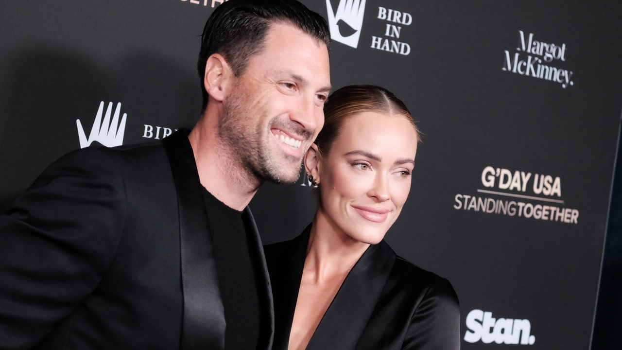 Maksim Chmerkovskiy, Peta Murgatroyd welcome baby - Vimarsana News