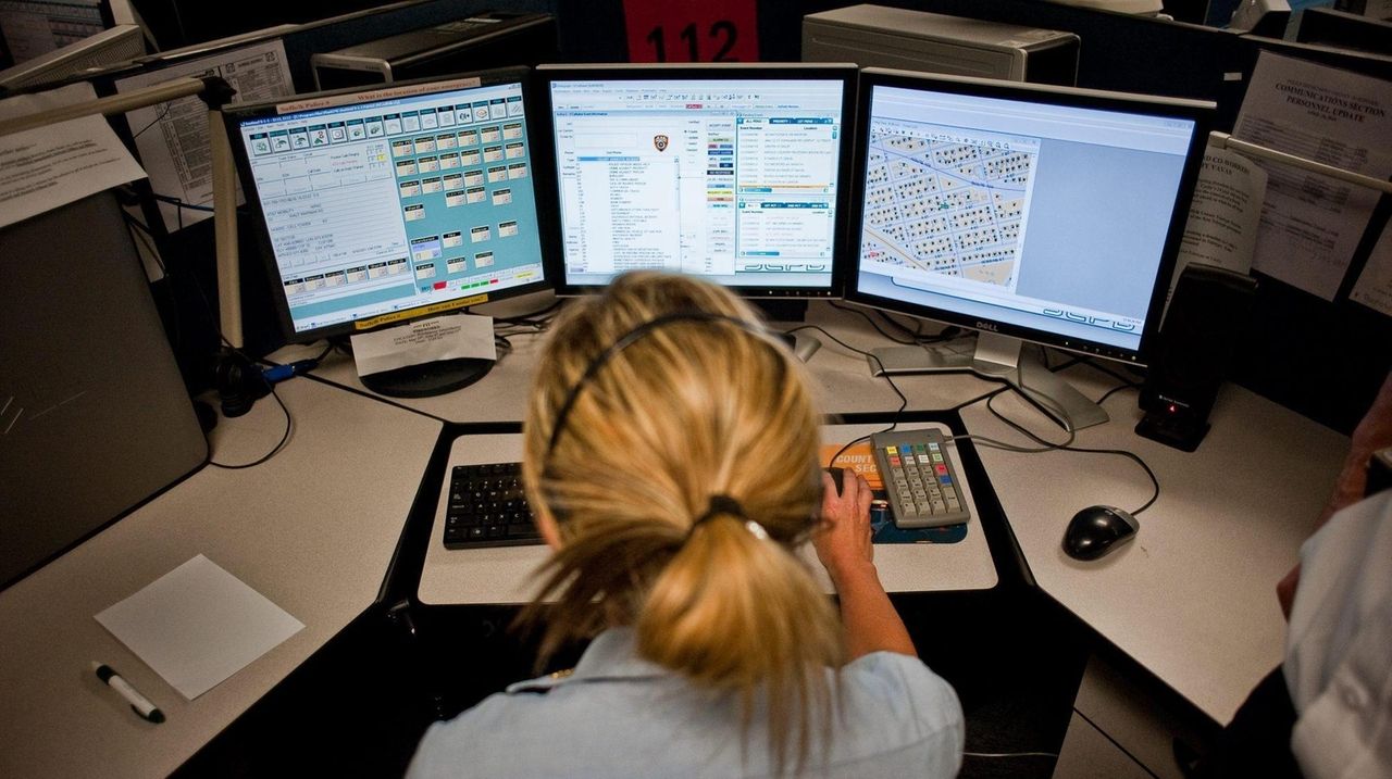 suffolk-county-struggles-with-911-operator-shortages-newsday