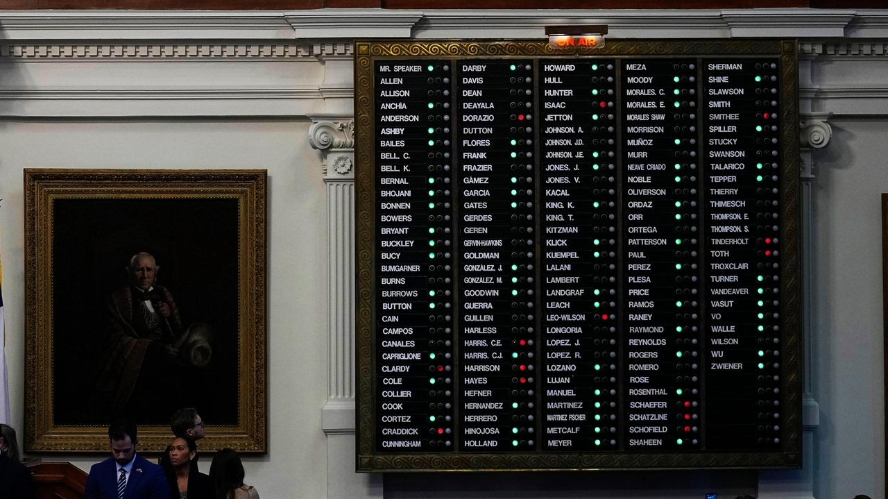 Fight still ahead for Texas' Ken Paxton after historic impeachment deepens GOP divisions - Vimarsana News