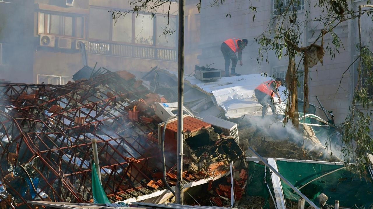 US braces for retaliation after attack on Iran consulate — even as it says it wasn't involved - Vimarsana News