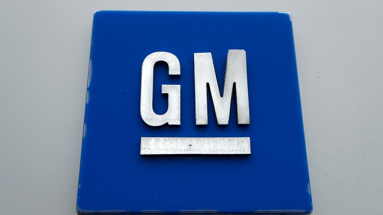 GM recalls nearly 600,000 Cadillac, Chevrolet and GMC cars due to ...