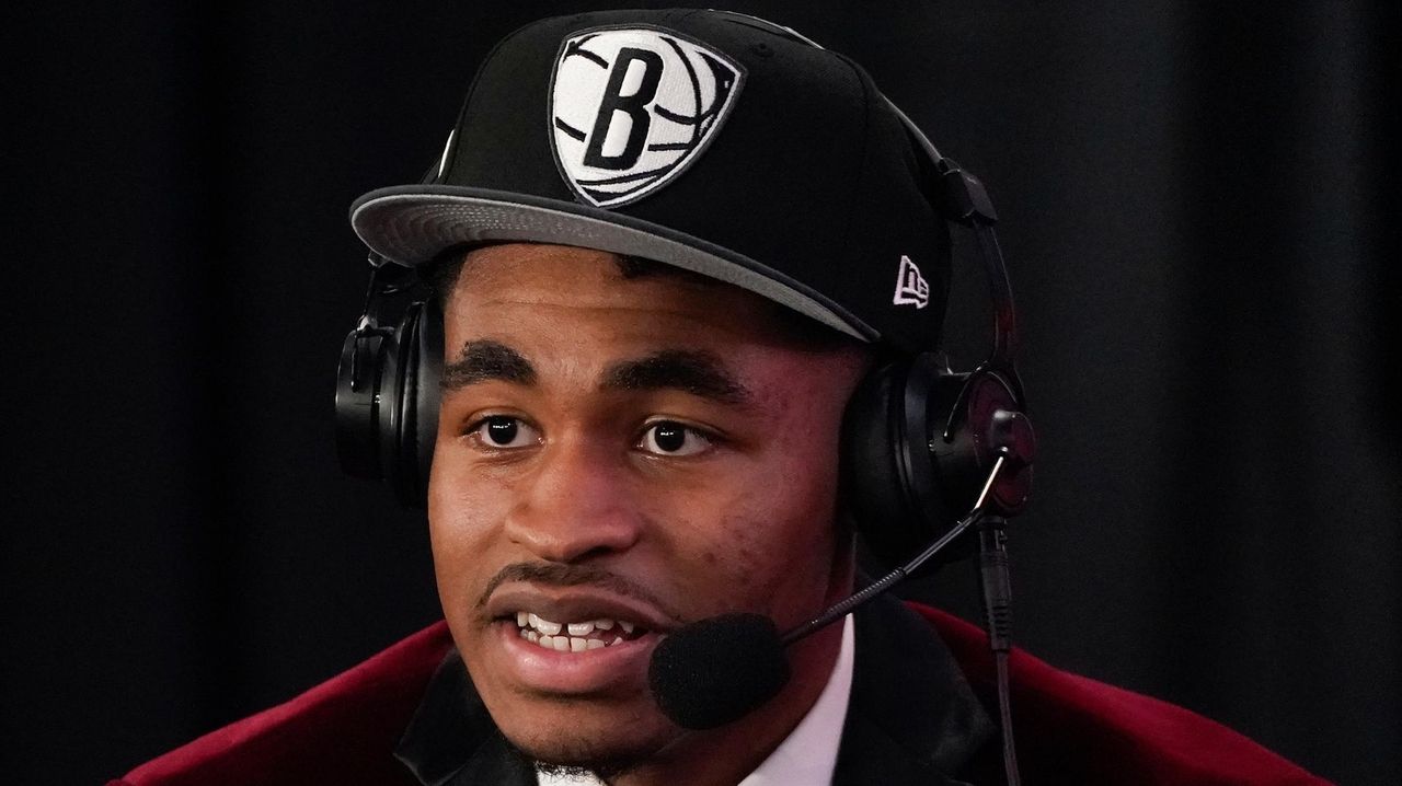 Nets draft LSU's Cameron Thomas, North Carolina's Day'Ron Sharpe after