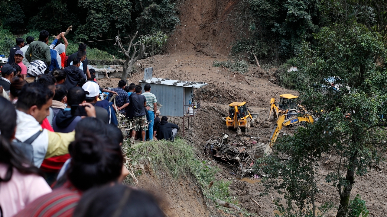At least 148 are dead in floods and landslides in Nepal - Newsday