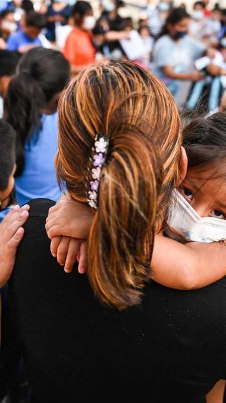 liCENSUS210822_photos