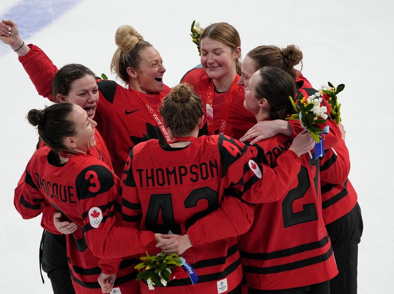 Olympics 2022 Canada Women Defeat Team Usa To Claim Hockey Gold Newsday