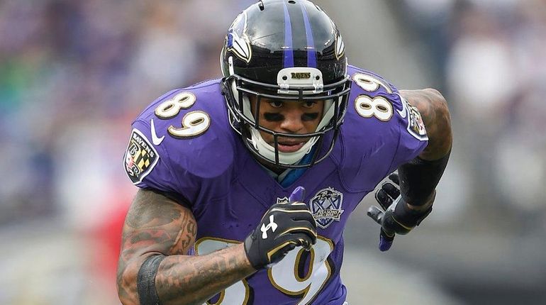 Baltimore Ravens wide receiver Steve Smith (89) runs a route...