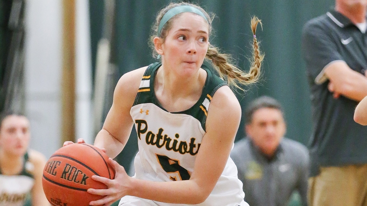 Addison Dellaporta takes her turn leading Ward Melville - Newsday