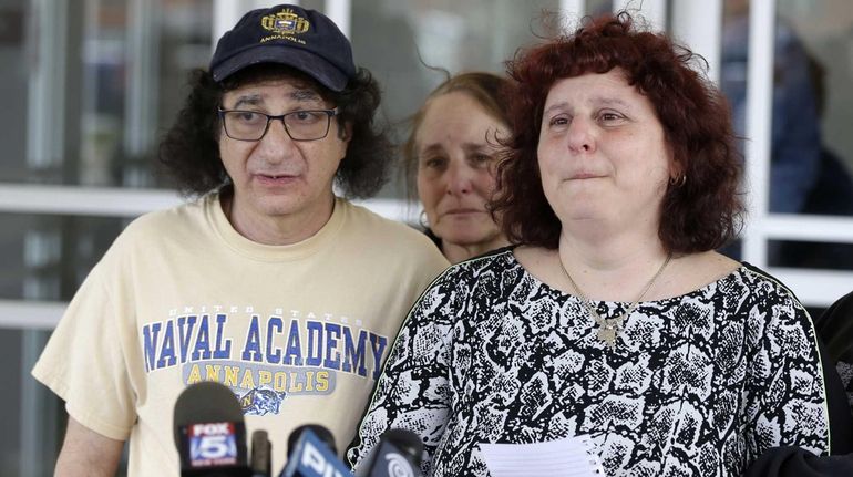 Howard and Susan Zemser, the parents of U.S. Naval Academy...