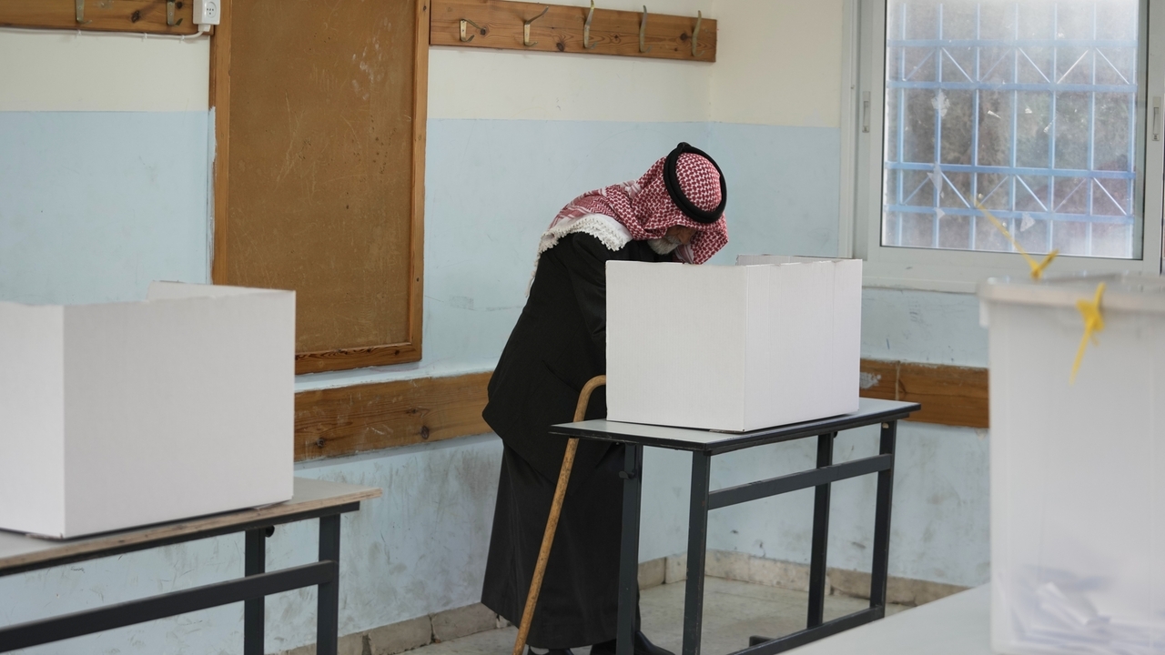 Palestinian authorities call local elections in a Gaza community and the West Bank a success