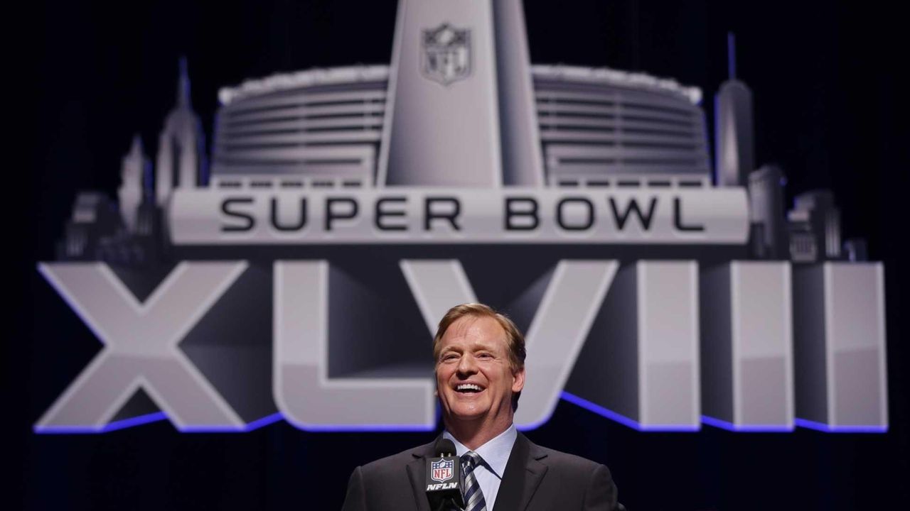 NFL survey: Players concerned about safety, money and Roger Goodell