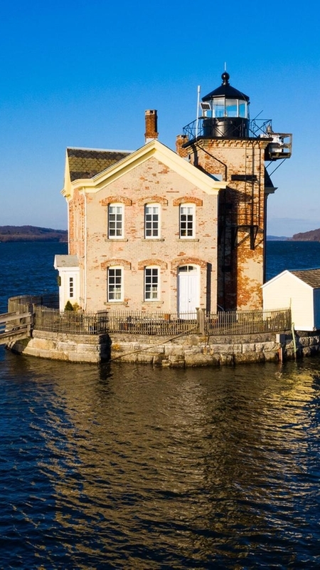 TRSPRING260318_photos