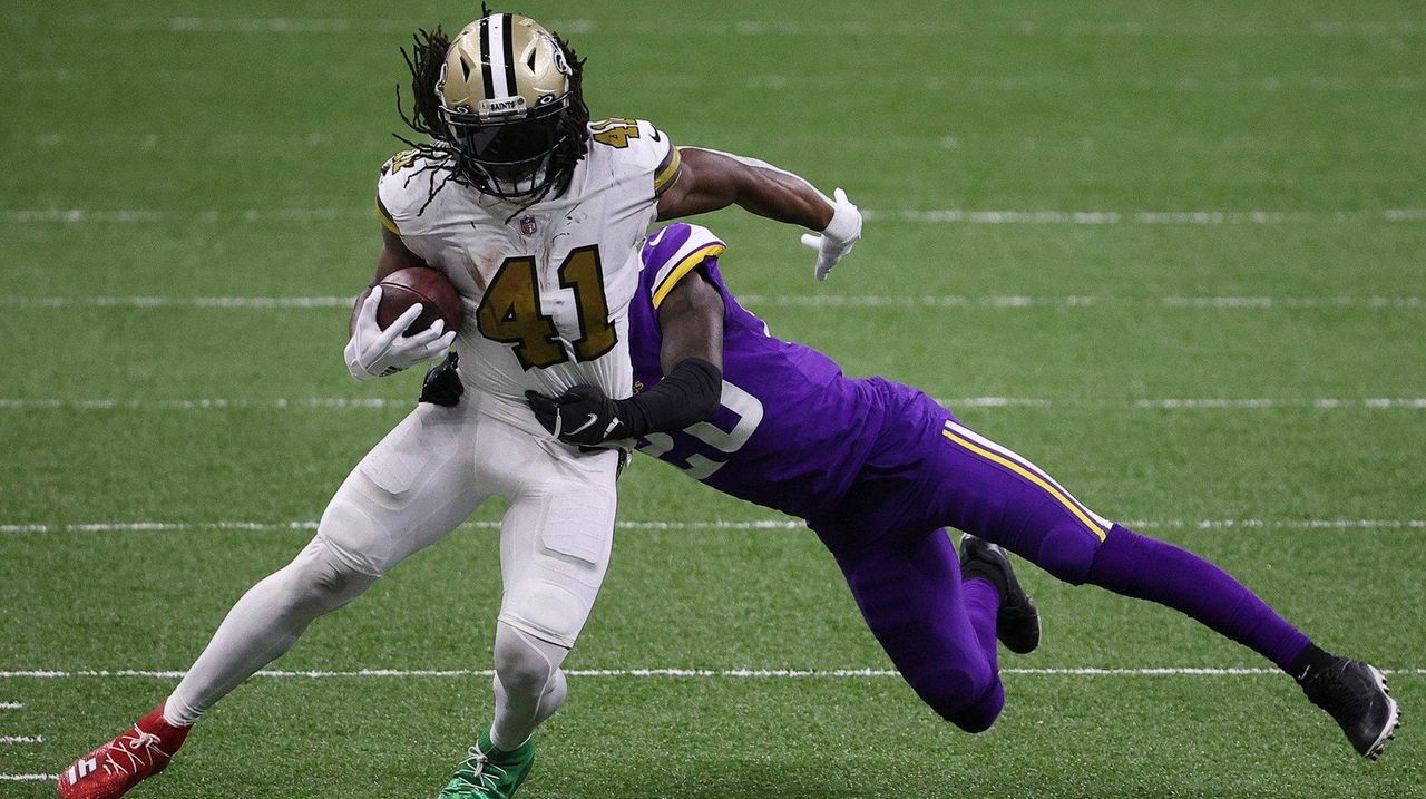 Game recap - Alvin Kamara's six-touchdown performance powers New Orleans  Saints to 52-33 win over Vikings, fourth straight NFC South title