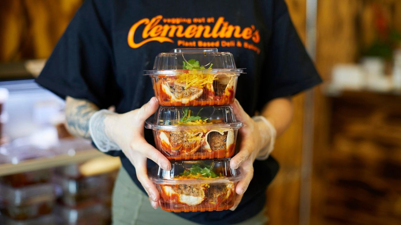 Clementine's PlantBased Deli & Bakery closes in Sayville Newsday