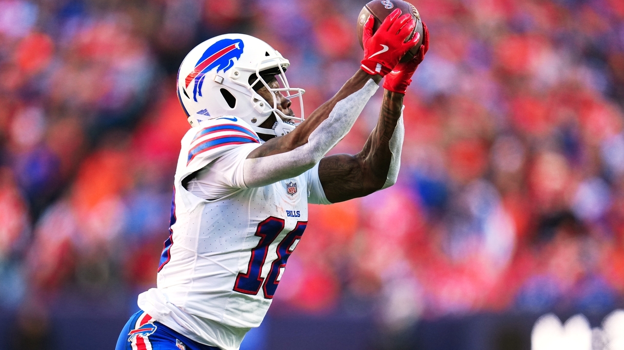 The 49ers agree to deal to add WR Brandin Cooks to practice squad, AP ...