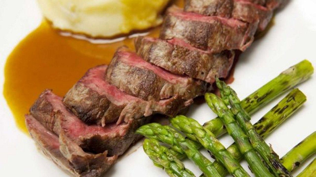 West East All Natural Bistro & Wine Bar in Hicksville set to close