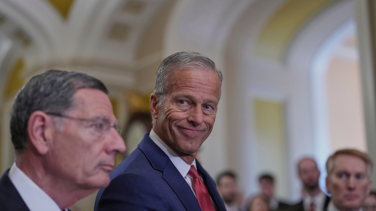 Republican Senate tax bill would add $3.3 trillion to the US debt load ...