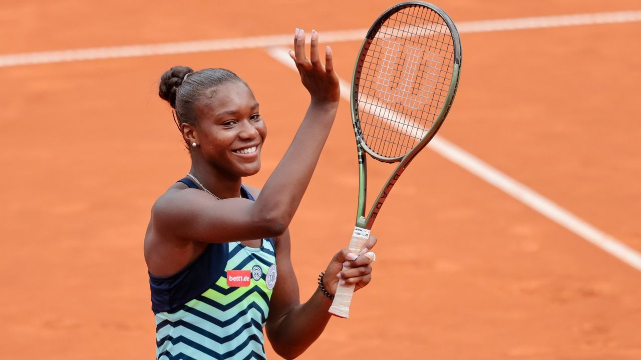 German teenager Noma Noha Akugue reaches WTA final in Hamburg on 1st time in main draw
