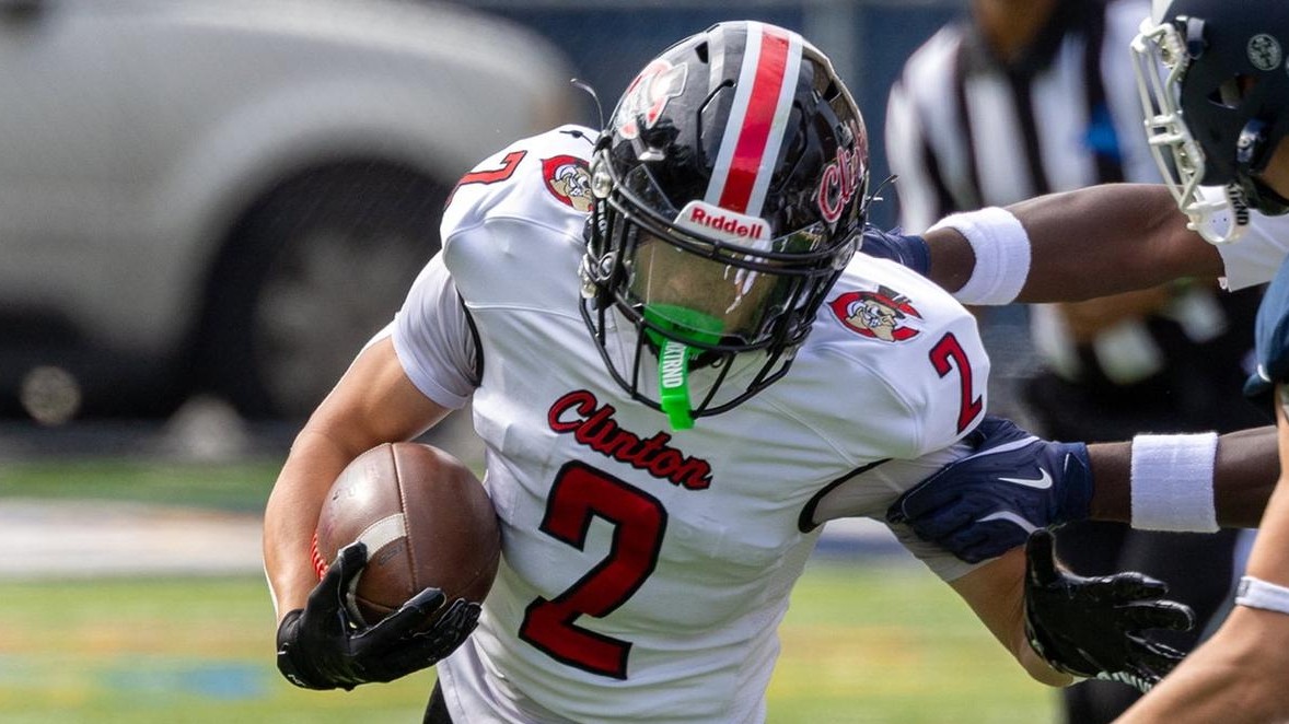 PSAL football Week 6 roundup: Sacarello leads DeWitt Clinton in ...