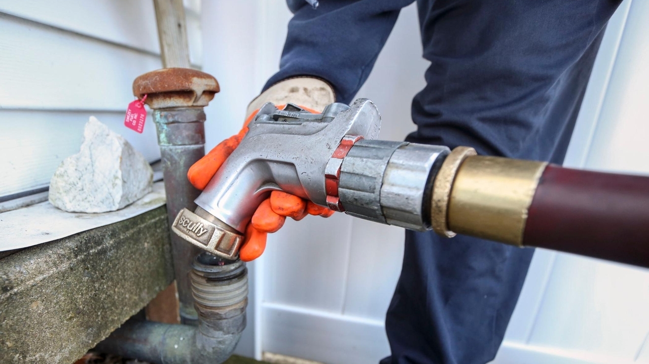 Long Island heating oil prices hit $6.24 a gallon, 62% higher than this ...