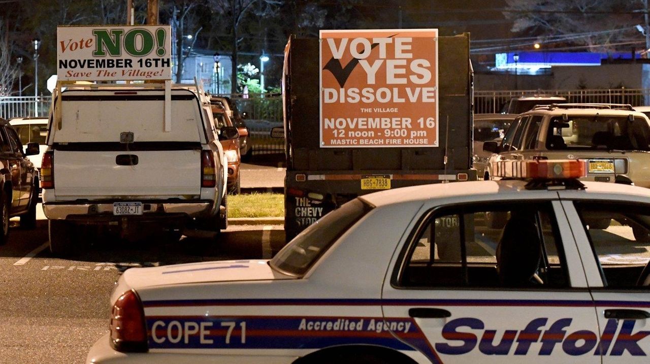 Mastic Beach residents to vote Wednesday on the future of village Newsday