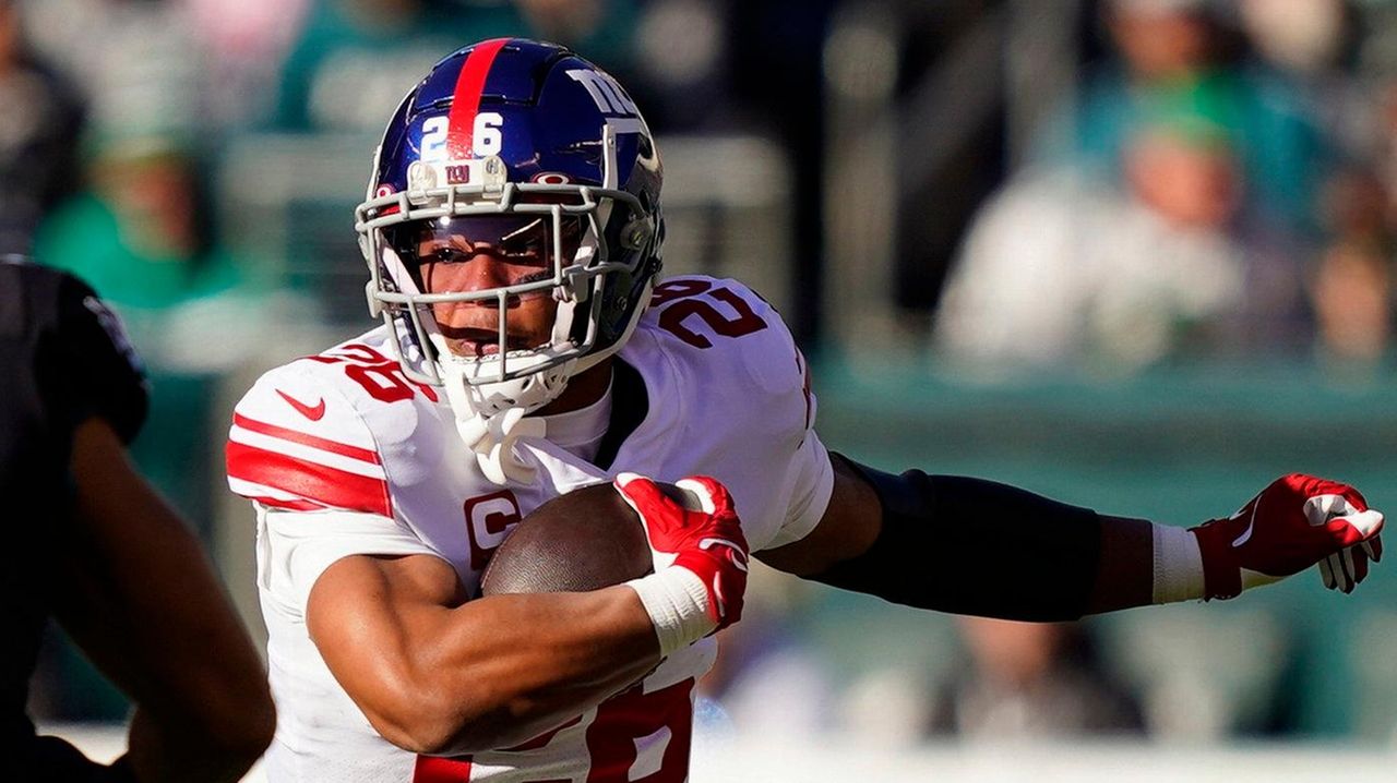 Saquon Barkley tore his ACL against Bears and the Giants are in for another  long, losing season (UPDATE) 