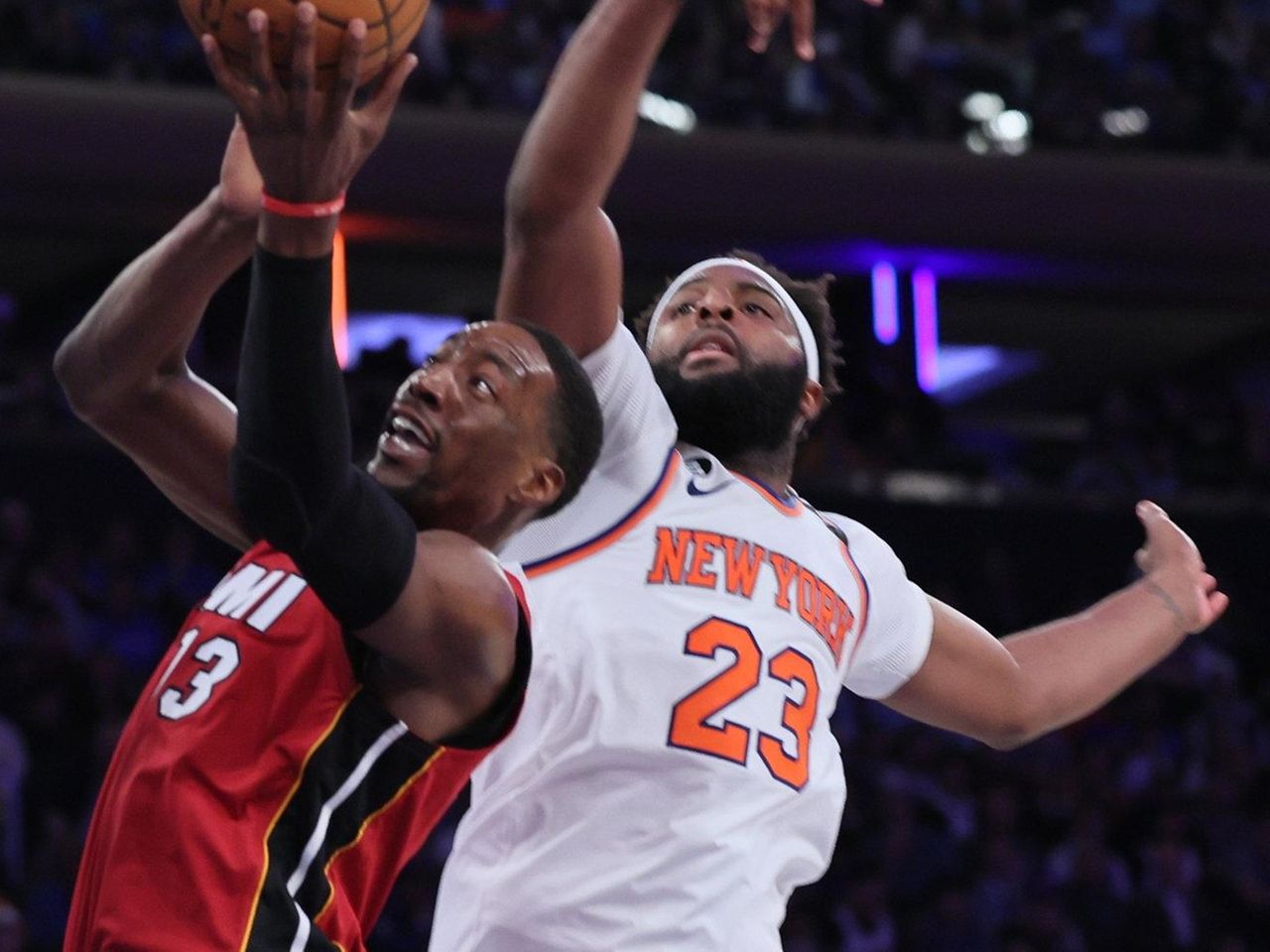 It's just not falling for cold-shooting RJ Barrett, Knicks