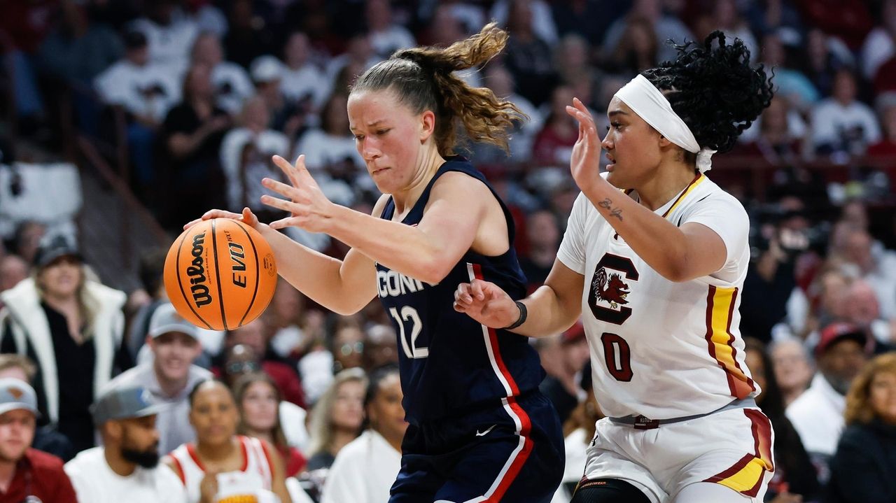 UConn Women Sweep Big East Awards - Newsday