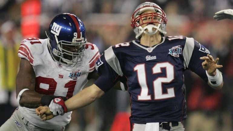 Justin Tuck proud of Giants' two Super Bowl wins over Patriots, but he's  moved on with his life - Newsday