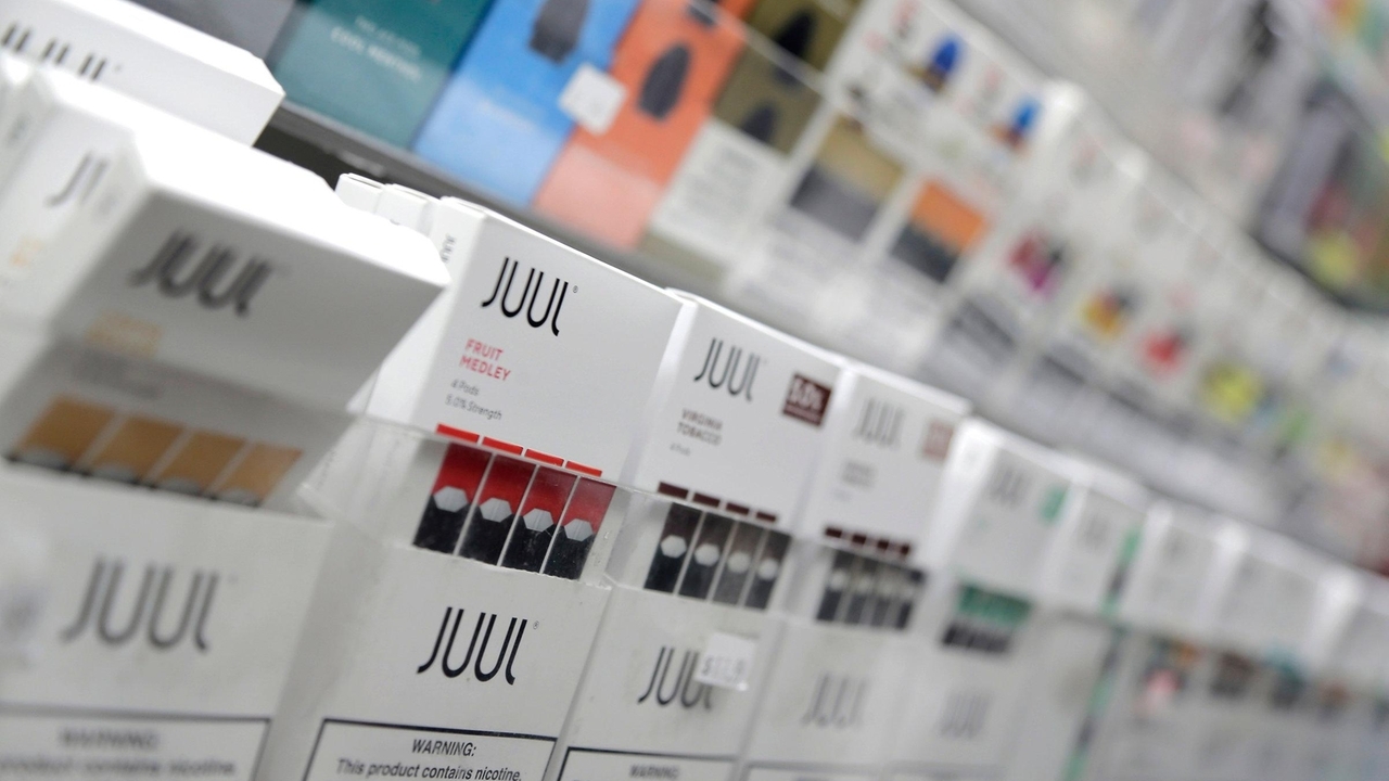 Help my high school classmates: Tax vape products the same as cigarettes -  Newsday